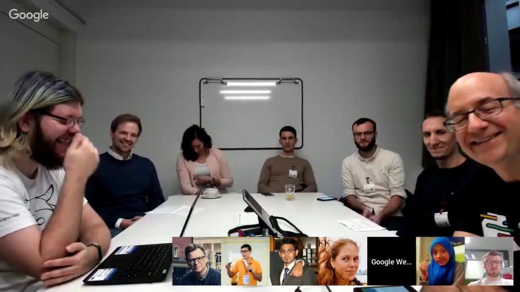 English Google Webmaster office-hours hangout IRL