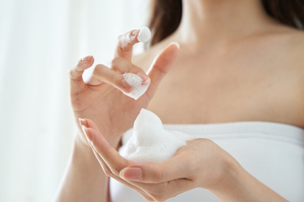 Kiehl's Ultra Facial Cleanser Review