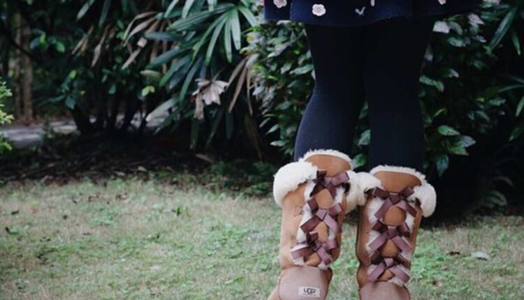 how to clean uggs