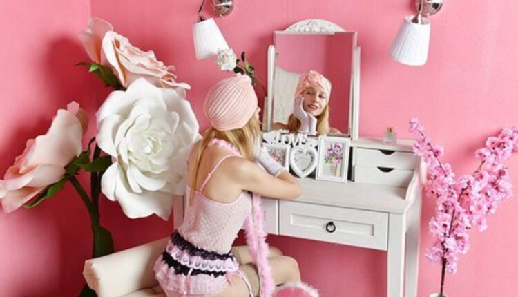 small wall mirror