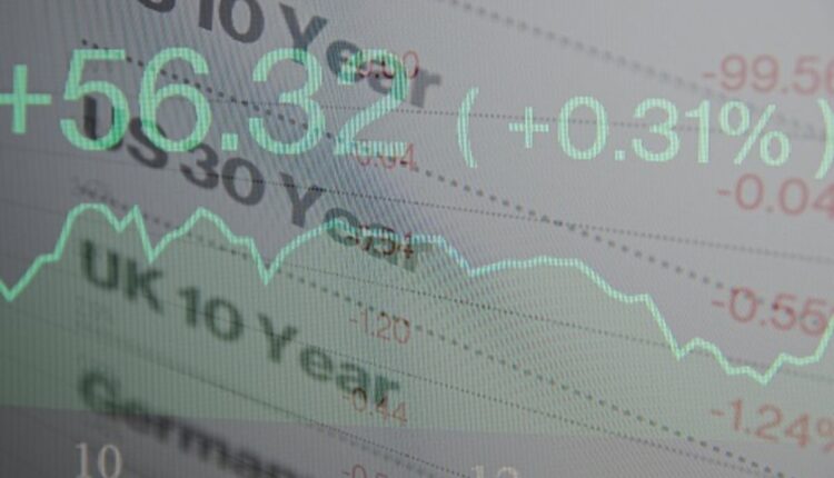etoro platinum plus interest rate