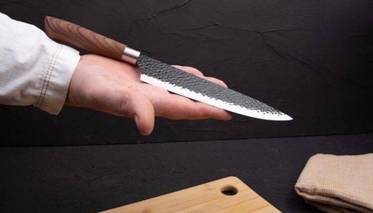 knife manufacturer